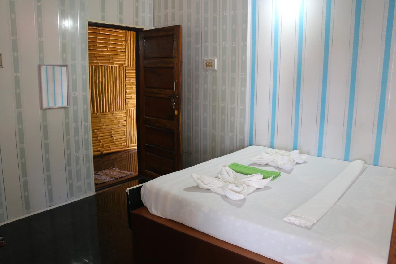 Hotel Mummy Bamboo House Varkala Exterior foto